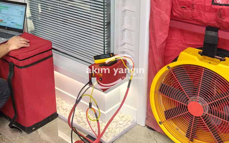 Door Fan Sızdırmazlık Testi Belirli Bir Ortamda Nasıl Yapılır? - Akım Yangın