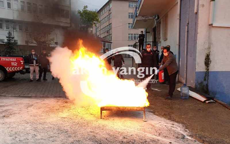 Yangın Yerindeki Tehlikeler - Akım Yangın